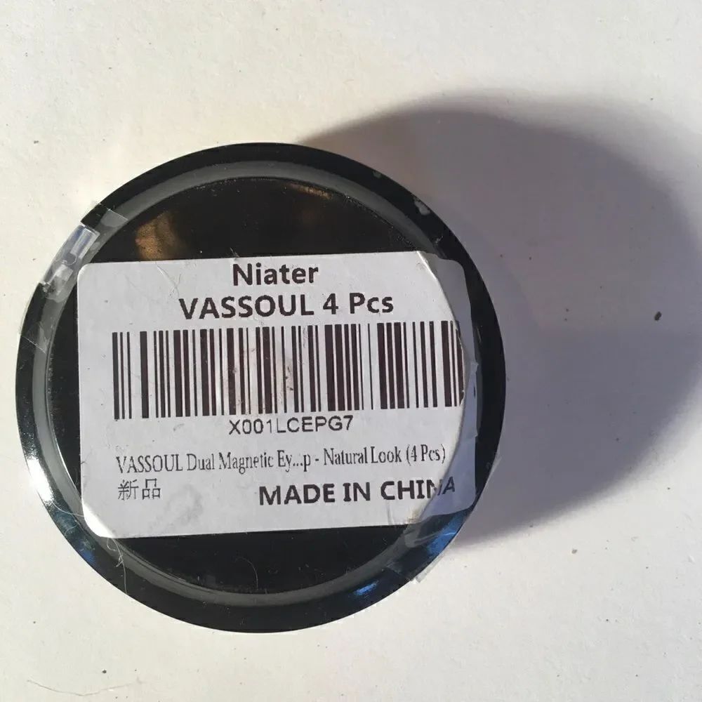 🎃 - MAGNETIC EYELASHES - new & sealed! - Picture 3 of 12
